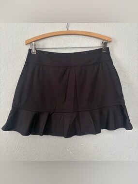Tommy Bahama Women's Size M ACTIVE Black Golf Tennis Pickleball Ruffle Skort